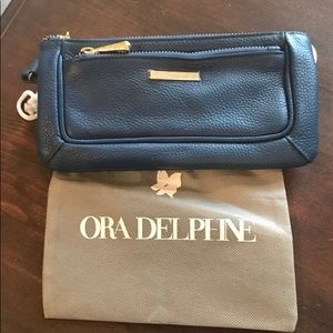 Never Used Ora Delphine Leather Wristlet